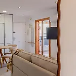 The Island View - Luxe And Relax By Domidai Apartment *
